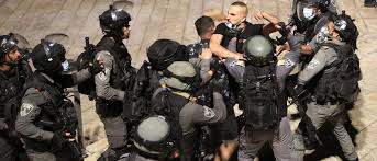 Palestinian Protesters, Israeli Police Clash in Jerusalem”