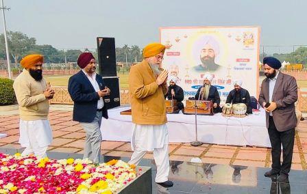 Remembering Giani Zail Singh: A Legacy of Service