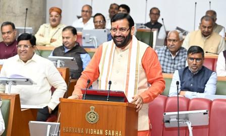 Haryana CM Seeks exemption in GST for Farming Tools