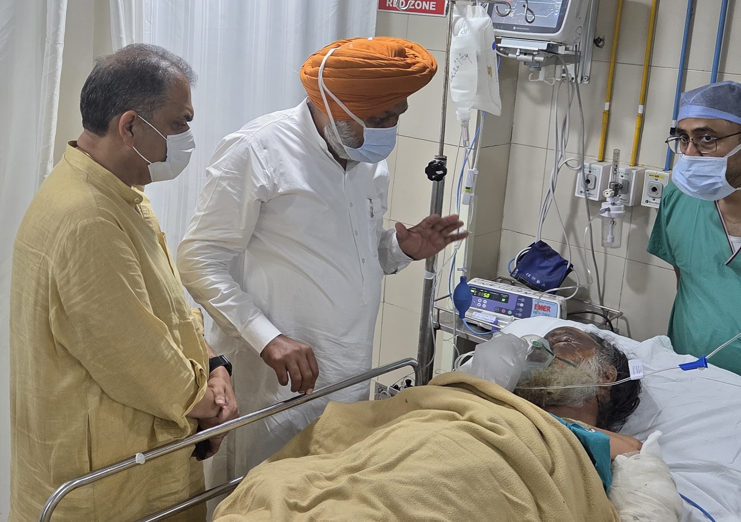 Harpal Cheema Visits DMC, Assures Aid to Attack Victims