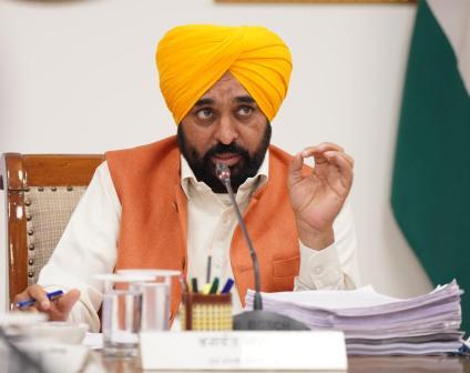 ਔਰਤਾਂ ਨੂੰ 1000 ਰੁਪਏ ਦੇਣ ਦੇ ਫੈਸਲੇ ਤੋਂ ਖਫਾ ਹੋ ਕੇ ਵਿਰੋਧੀ ਧਿਰ ਚਰਚਾ  ਤੋਂ ਭੱਜੀ-CM